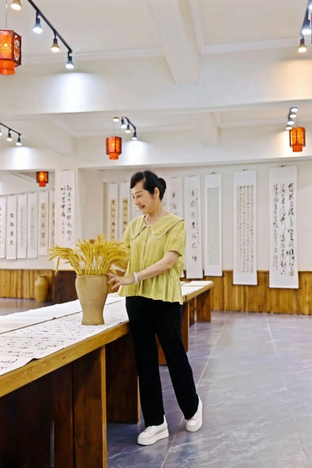 邹.jpg